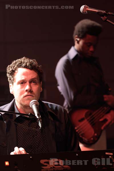 METRONOMY - 2014-03-05 - PARIS - Radio France (Studio 105) - 